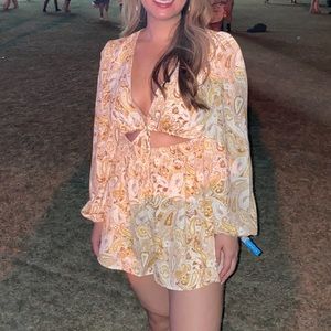 Forever 21 romper in M